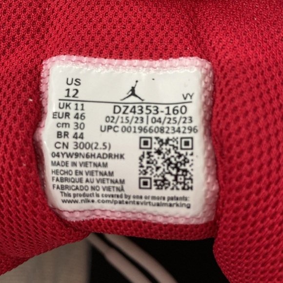 NEW Men’s Jordan Max Aura 5 Sneakers - Picture 6 of 7